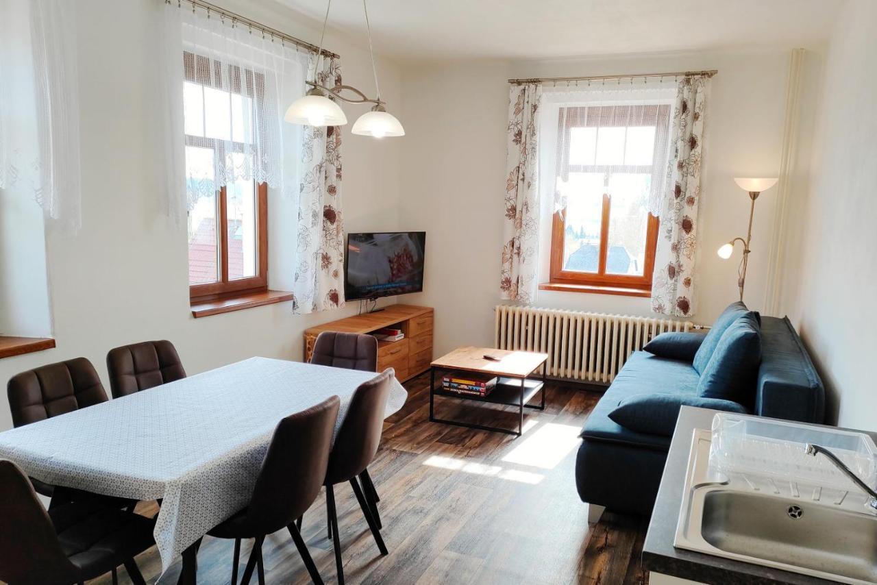 Penzion Sumava - Apartman Horní Planá المظهر الخارجي الصورة